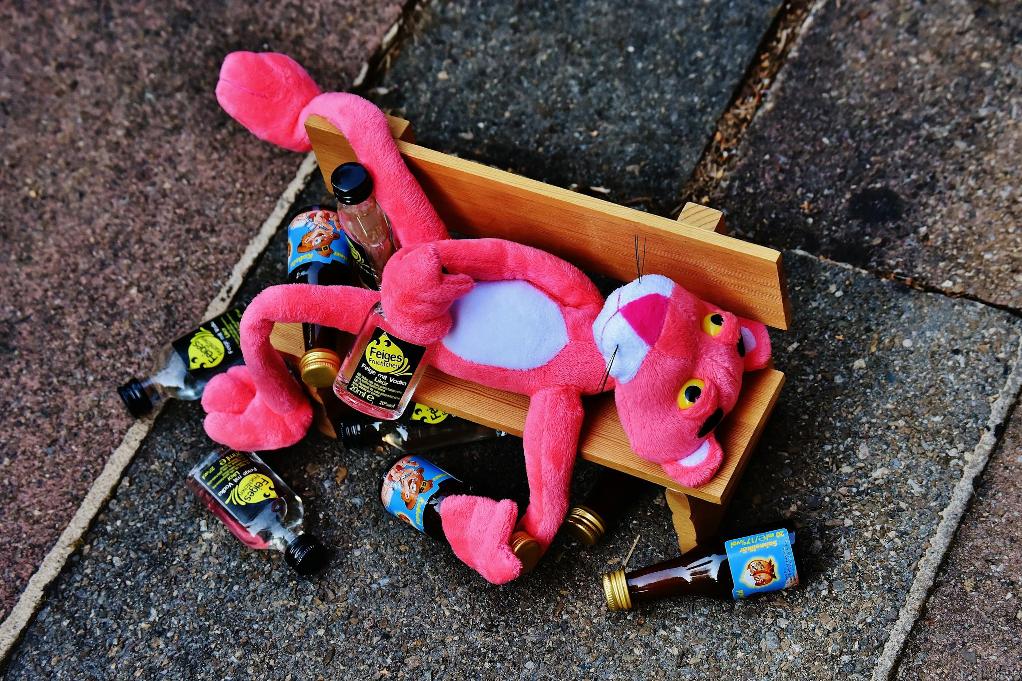 How to Help Someone Who's Too Drunk at Events